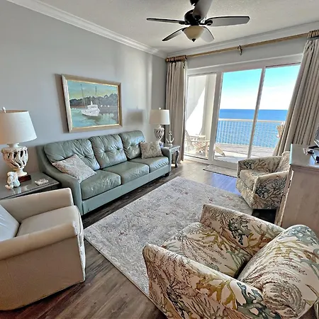 Villa Island Royale